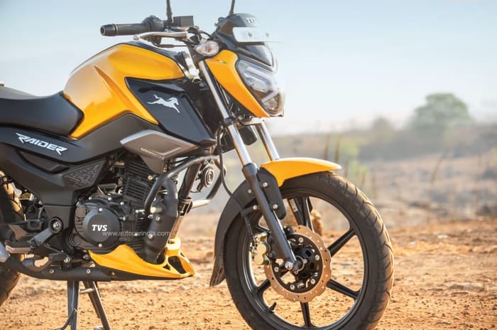 TVS Raider headlight and tank